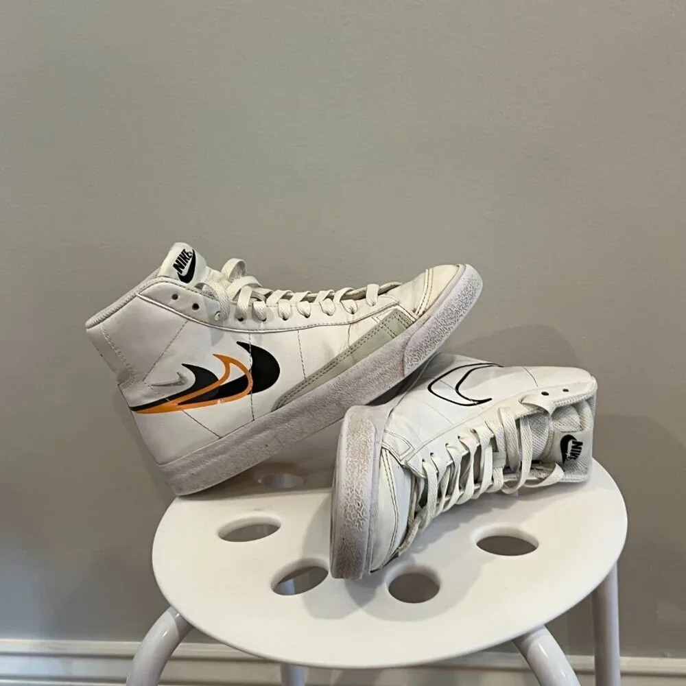 Nike Blazer Mid 77 Kids Size 5Y White‎ Good Multi Swoosh FN7788-100